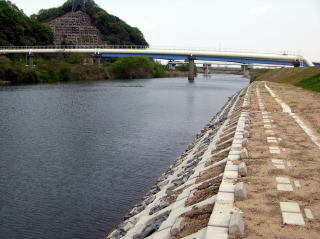 法勝寺川